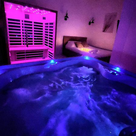 Love Room Jacuzzi Sauna Privatif Marsiglia Esterno foto