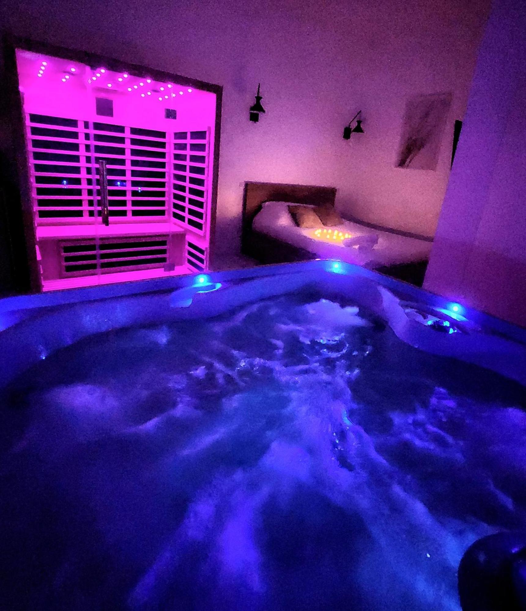 Love Room Jacuzzi Sauna Privatif Marsiglia Esterno foto